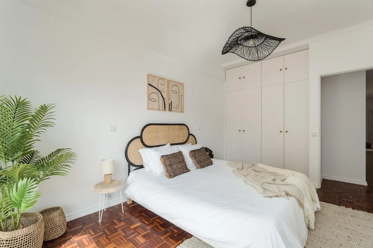 Casa Boma Lisboa - Design & Spacious Apartment With Balcony - Alvalade II