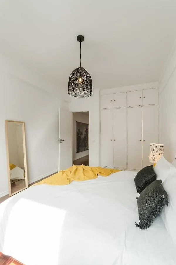 Casa Boma Lisboa - Design & Spacious Apartment With Balcony - Alvalade II Portugal