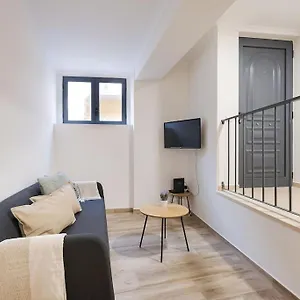 Santos Gem Ii - Space In Trendy Neighborhood Lisboa