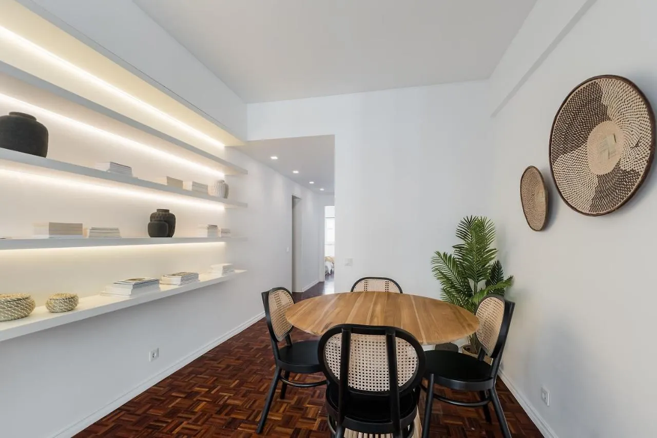 Casa Boma Lisboa - Design & Spacious Apartment With Balcony - Alvalade II 0*,  Portugal